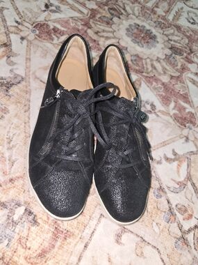 Hartjes Xs Lace-Up Leather Sneakers with Side Zip